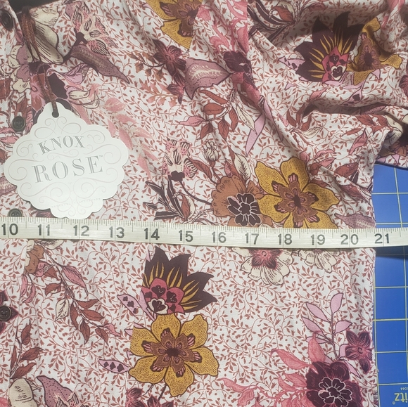 Knox Rose Oversized Floral Tunic - Small - Picture 7 of 10